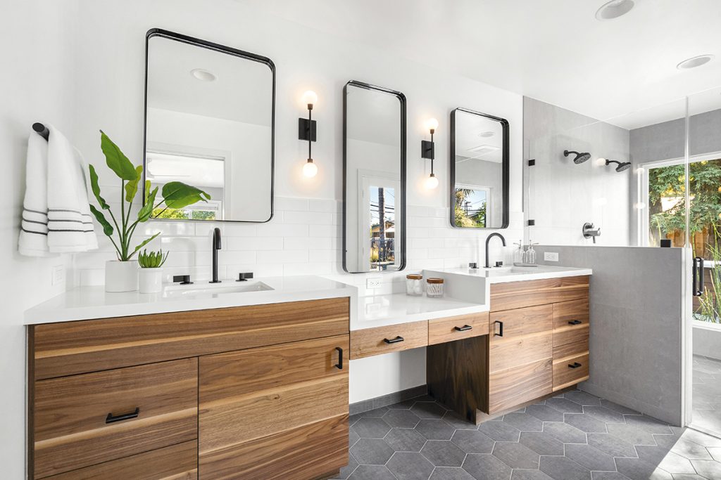 Image: Caroline Tudor Photography via www.kitchenbathdesign.com