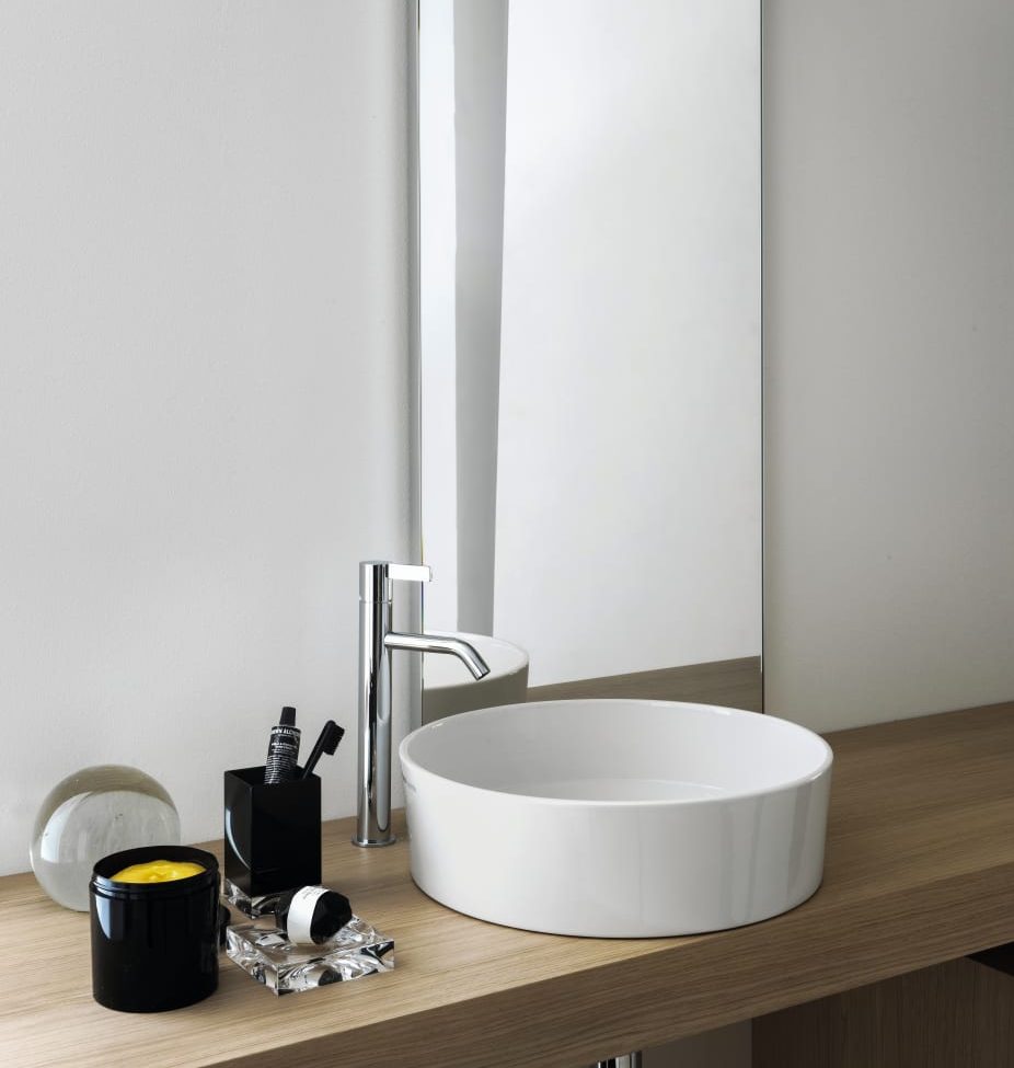 bathroom furnishings from Banju boutique