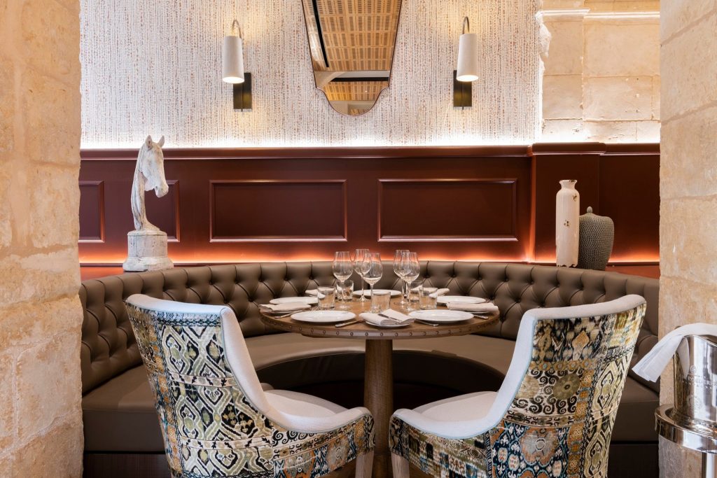 Photo: Gracy's Art & Supper Club / Facebook