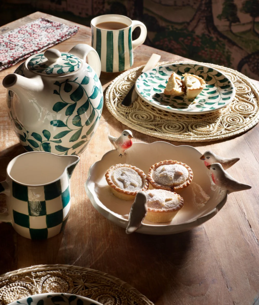 Villa Bologna pottery