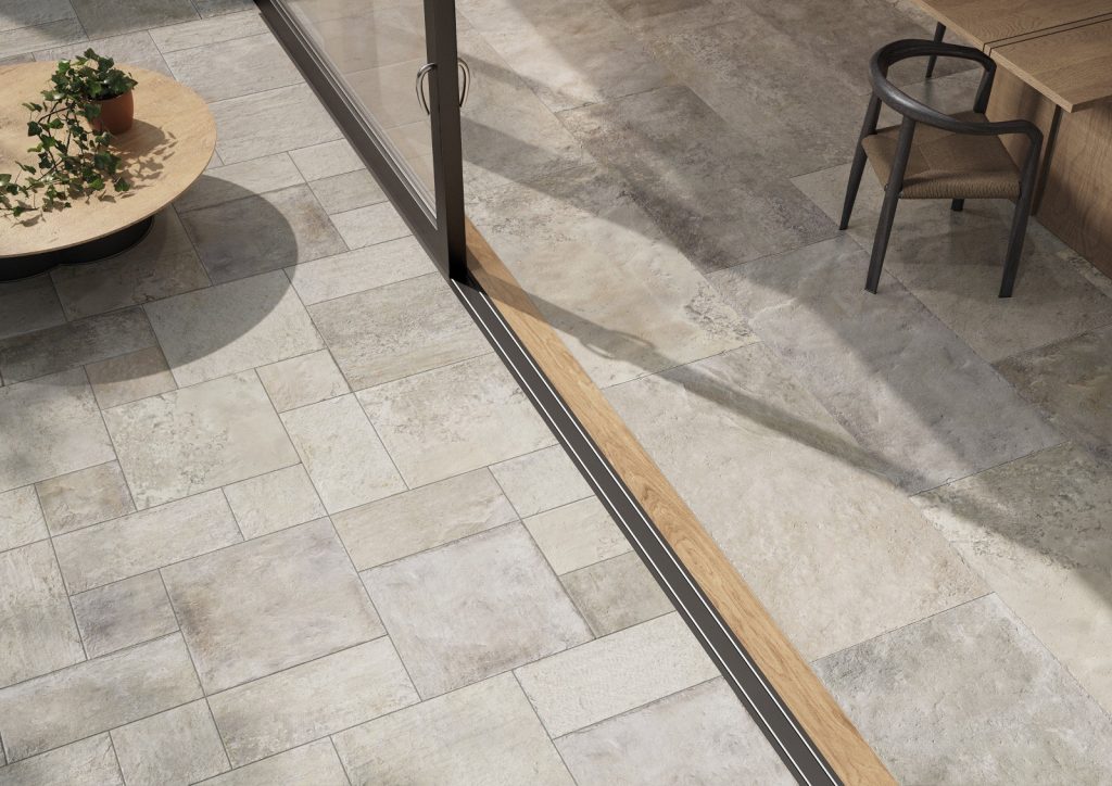 Modular tiles in different formats