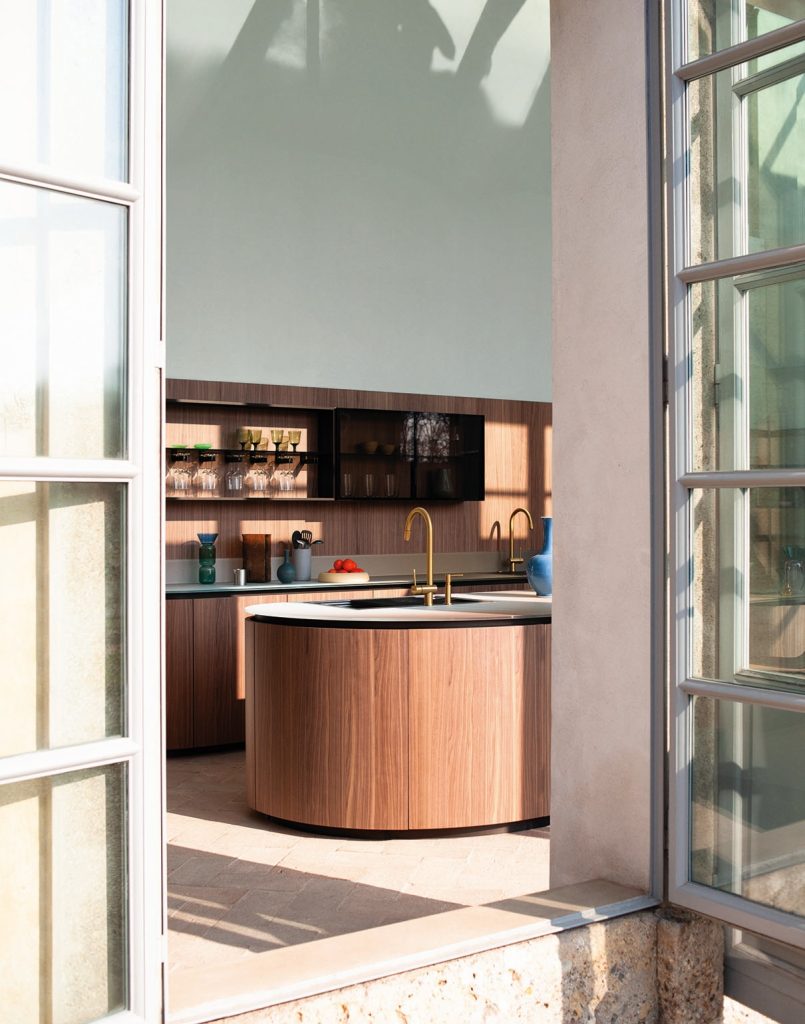 Tangram kitchen by Cesar