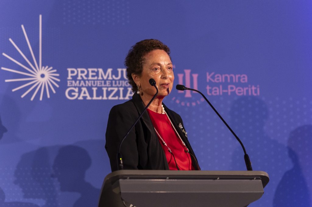 Simone Mizzi, Din L-Art Helwa