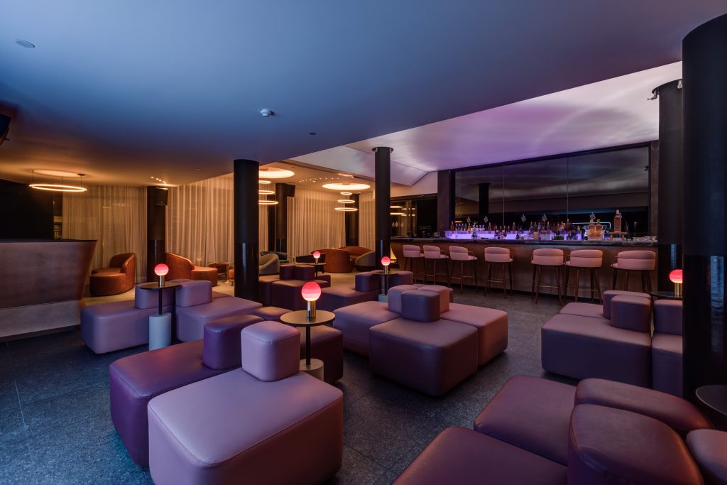 Medusa Skybar / Photo by Tonio Lombardi