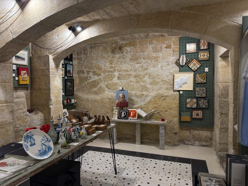 Hollywood cellar