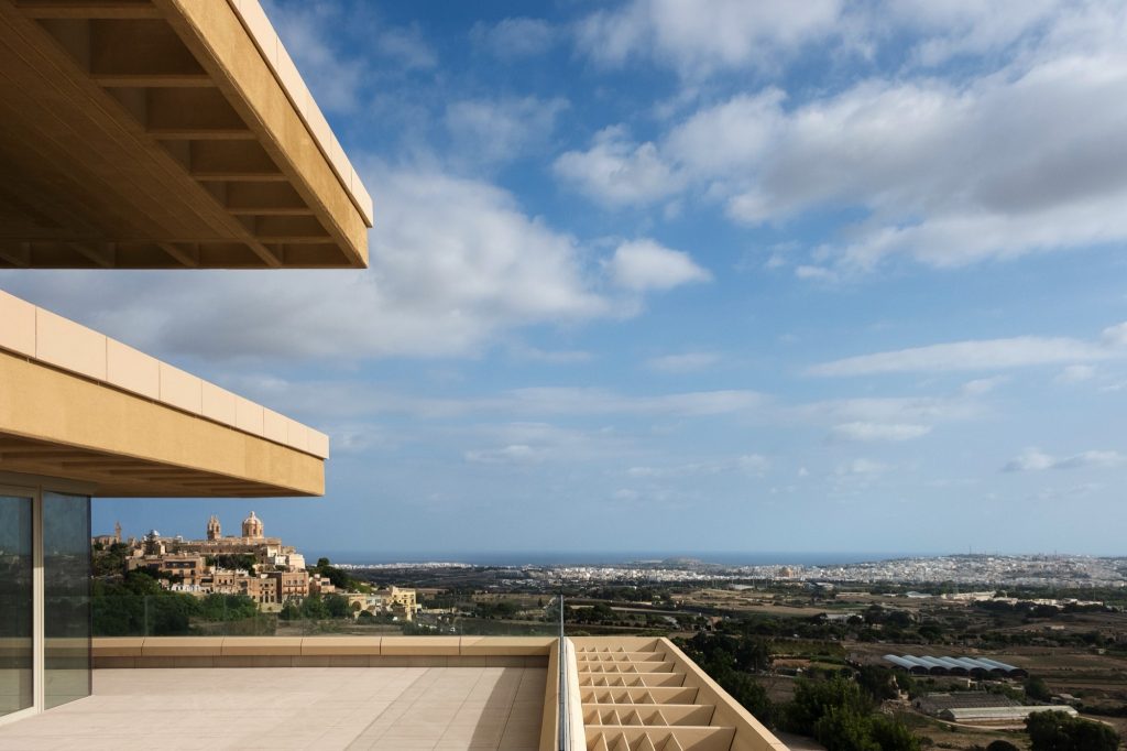 Panoramic Mansion at the Verdala Terraces with outdoor terrace and views