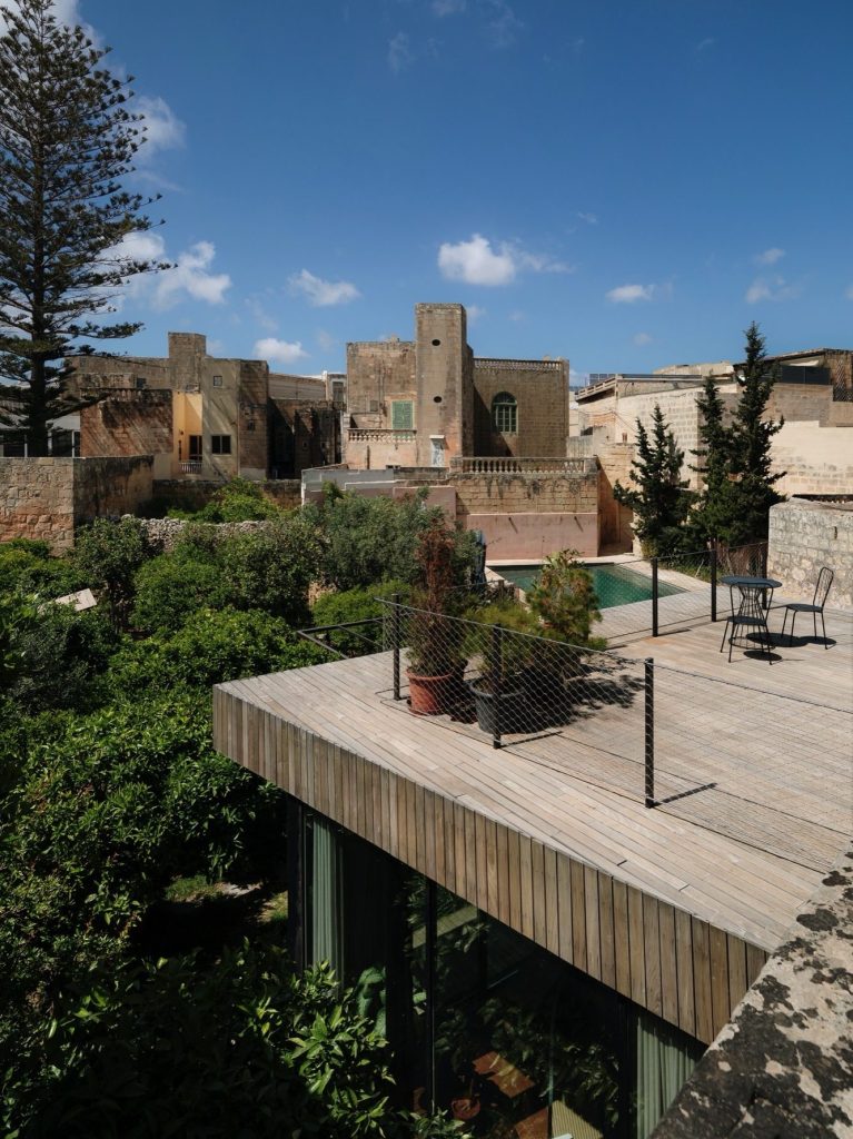 Designed around an existing citrus garden, Dar iċ-Ċitru integrates modern living requirements into a historic layout, prioritising sustainability, comfort, daylighting, and spatial continuity / Photo by Ramon Portelli